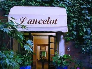 Lancelot Szálloda 3*