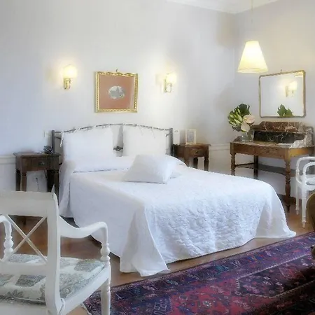 Lancelot Hotel 3*