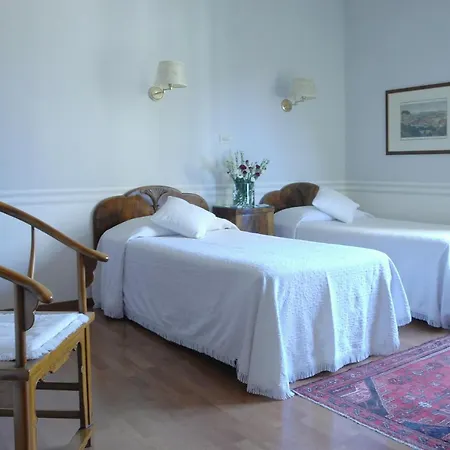 Otel Lancelot 3*