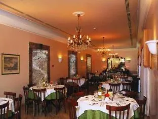 Lancelot Hotell 3*
